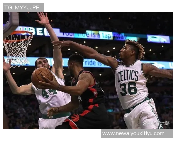 勇士表现糟糕三分命中率低巴特勒重伤仍坚持比赛令人敬佩