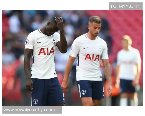 26岁退役热刺门将怀特曼成功转型为摄影师与电影导演展现文艺风采