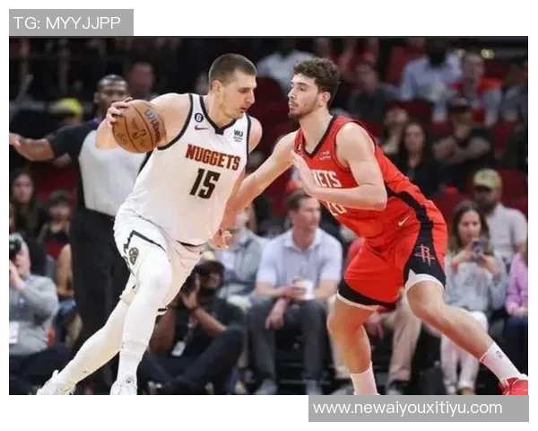 23岁数据对比：申京224分102板74助约基奇201分108板73助